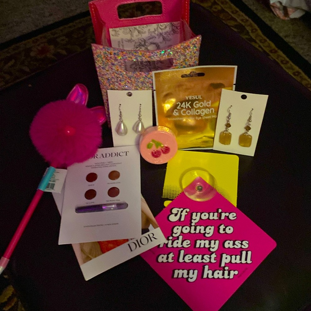 🎀 Tote Gift Bundle